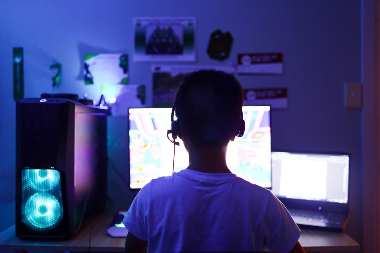 The Dilemma of Ensuring Online Safety for Children