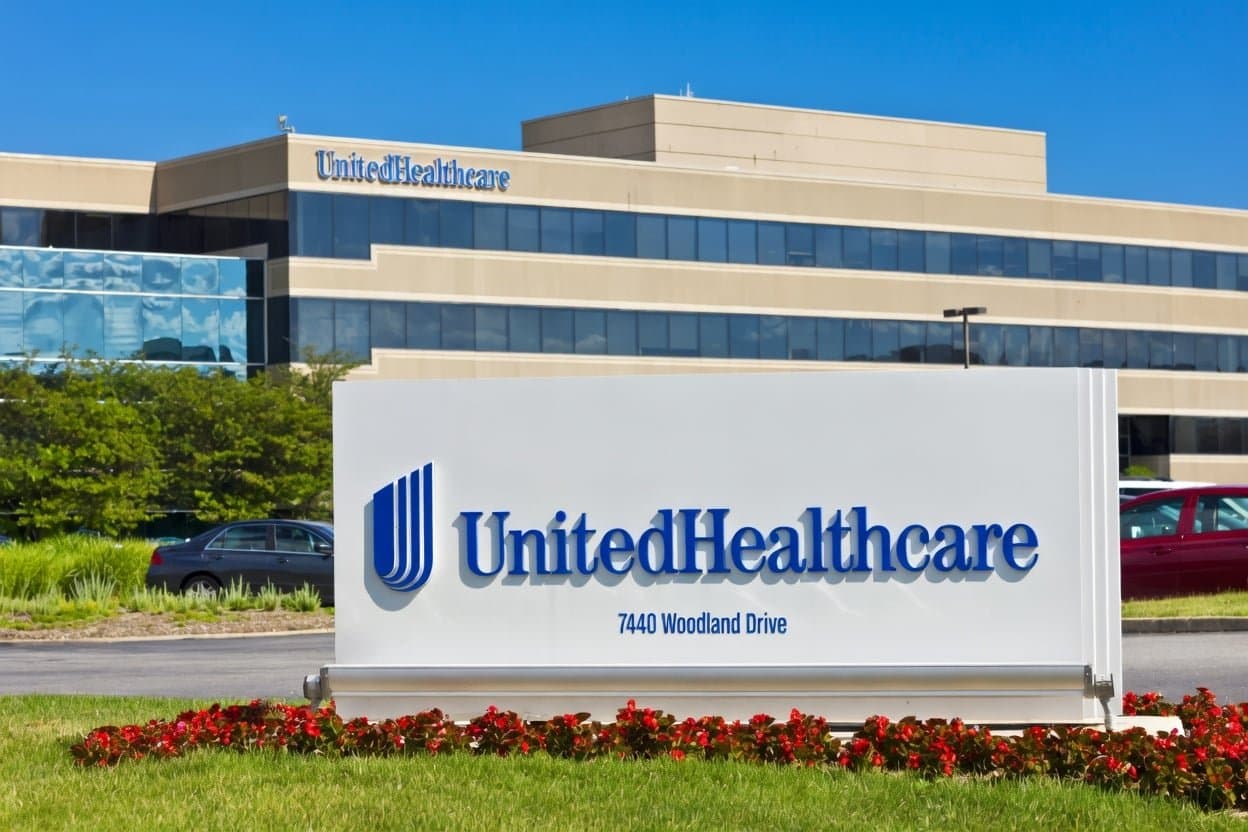 UnitedHealth Shares Surge 7% Following Strong Q2 Earnings and Revised Forecast