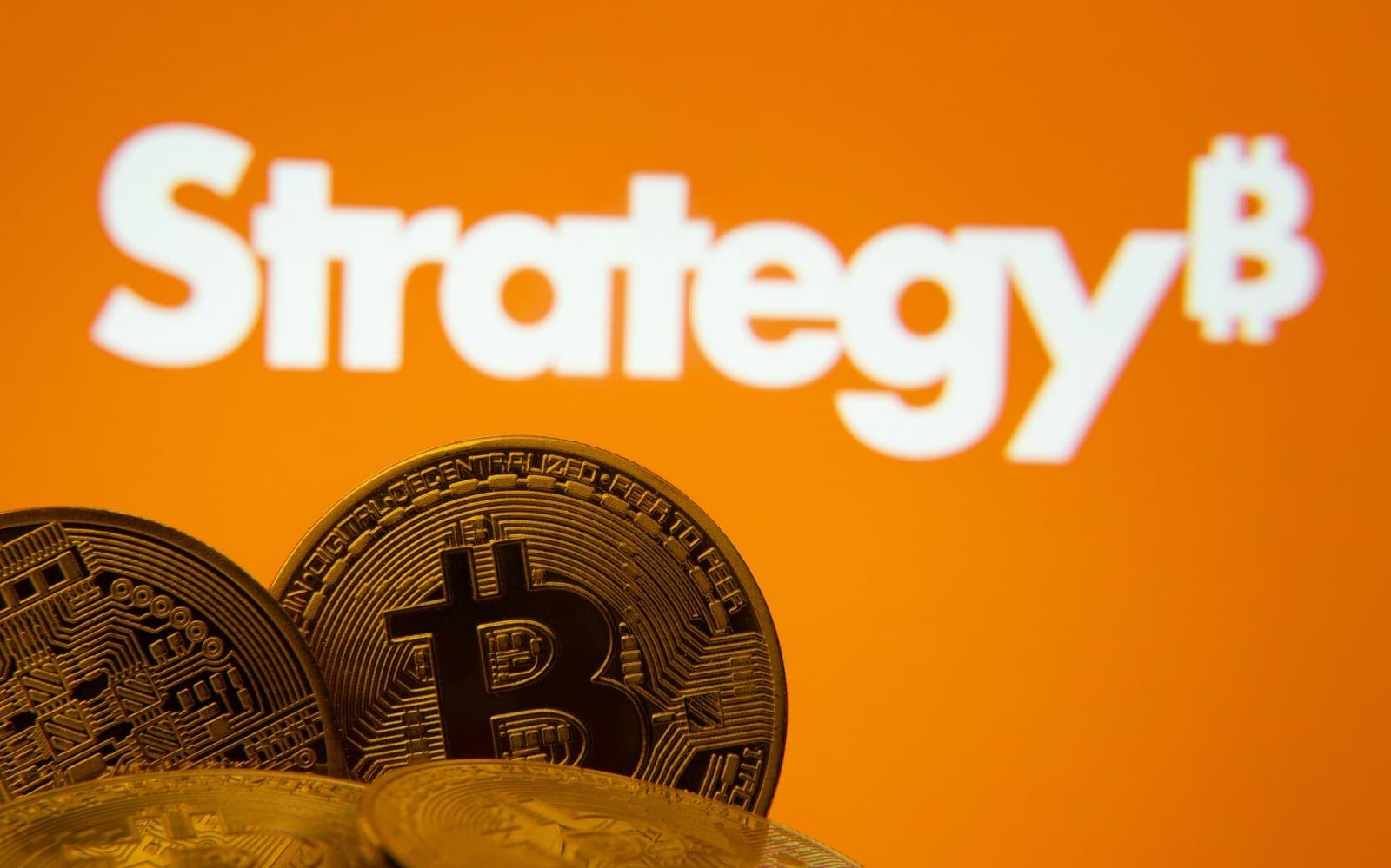 Michael Saylor Highlights MSTR's Dominance Over Tech Giants in Market Engagement