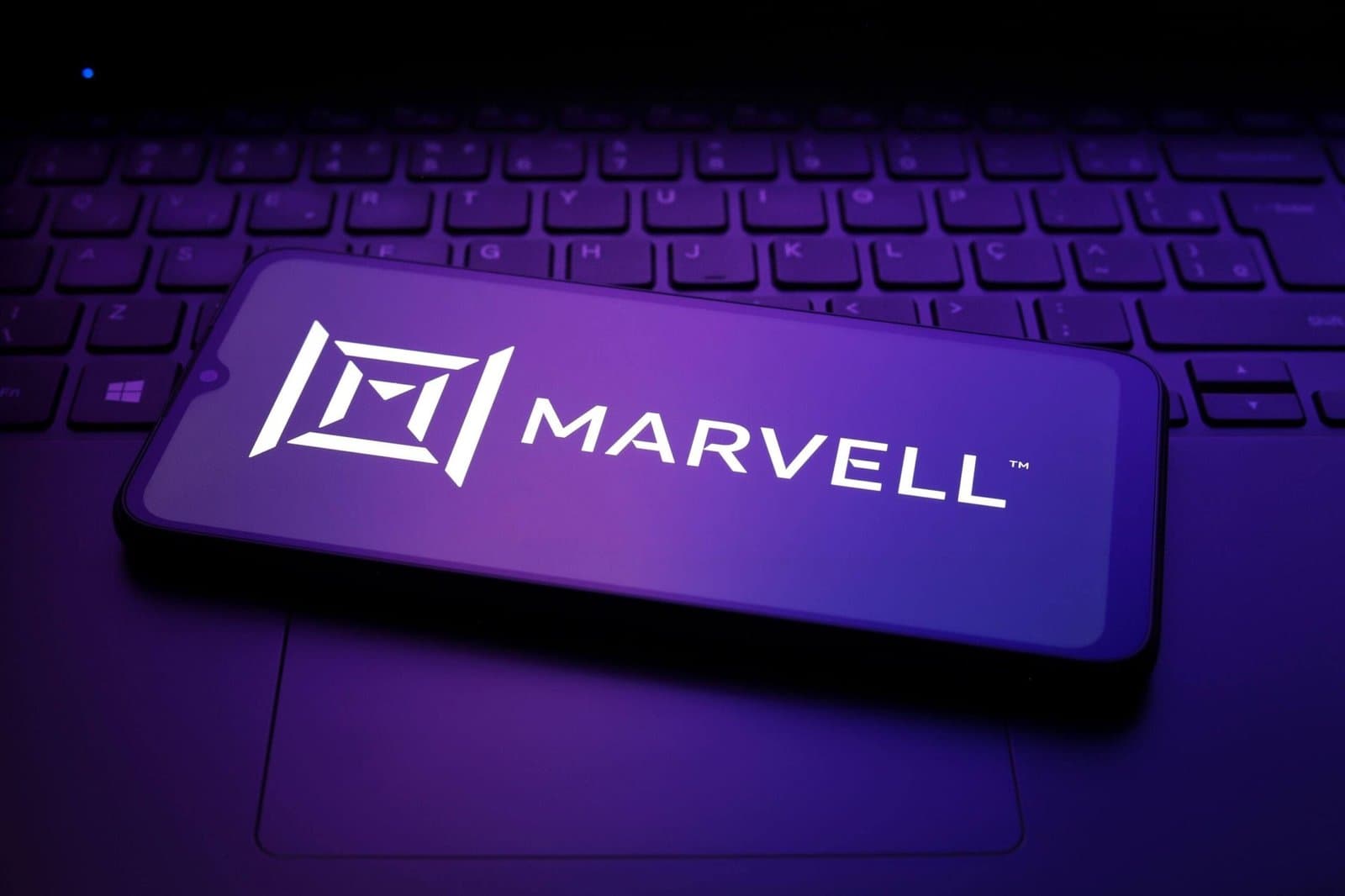 Marvell Technology Shares Plunge After Rating Downgrade from Erste Group