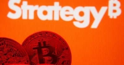 Iran's Closure of Hormuz Strait Leaves Bitcoin Unmoved Amid Rising Tensions