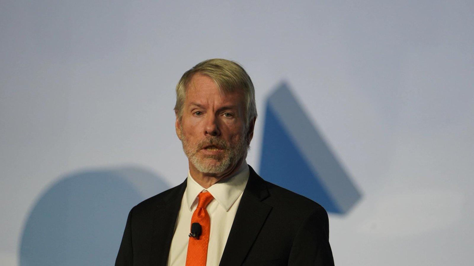 JPMorgan Highlights Risks in Strategy's Bitcoin Sales Approach for Crypto Markets