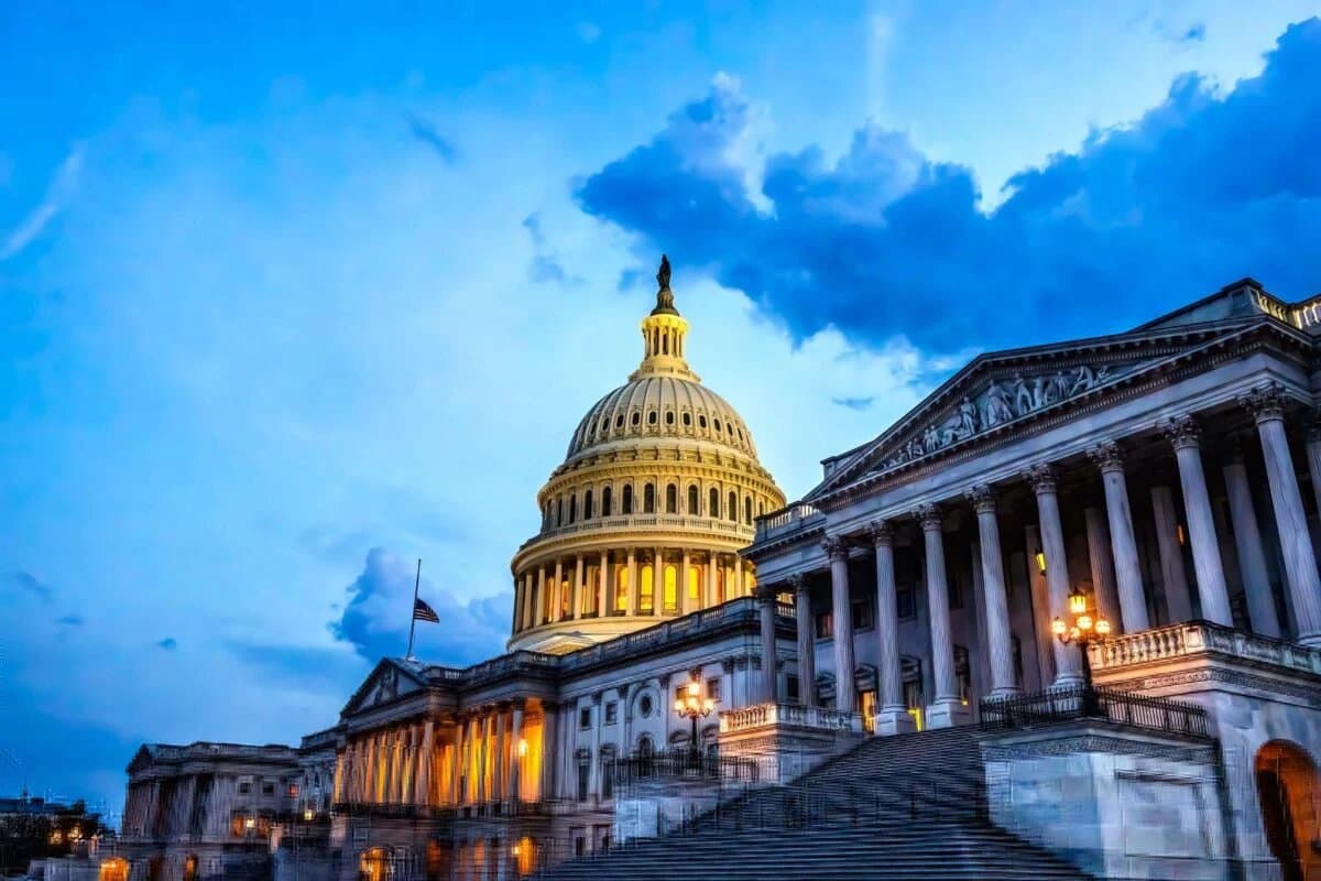 Senate Negotiations on Crypto Bill Stalled by Ethics Concerns