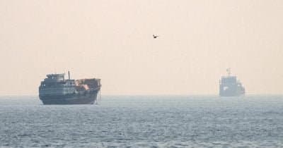 US Military Targets Iranian Naval Assets Amid Rising Tensions in Hormuz