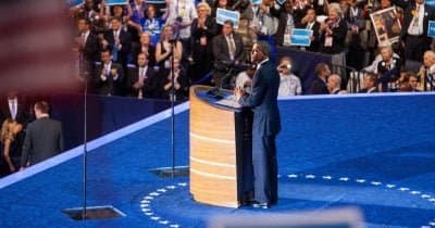 Investigation Launched into Teleprompter Operator's Alleged Insider Trading on Trump Speeches