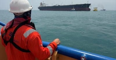 Global Energy Sector Faces Crisis as Strait of Hormuz Remains Closed