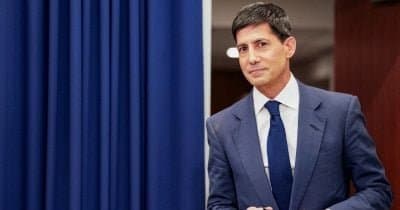Federal Reserve Faces Challenges as Warsh Embraces Data-Driven Strategy