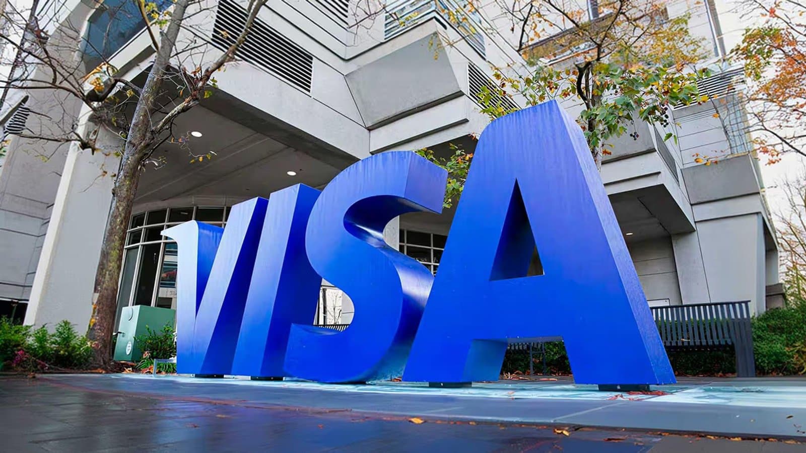 Visa Launches New Stablecoin Platform, Intensifying Competition for Circle